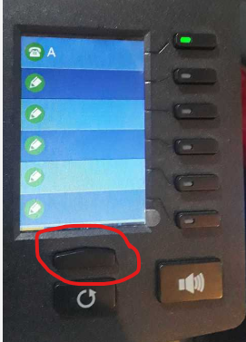 Hình 17 Ở bên phải có 6 nút tương ứng 6 mục mà bạn cài, nút khoanh tròn là nút chuyển tab, bao gồm 5 tab